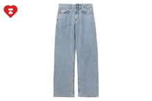 PU BADGE WASHED STRAIGHT CUT JEANS
