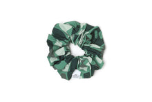 CAMO SCRUNCHIE