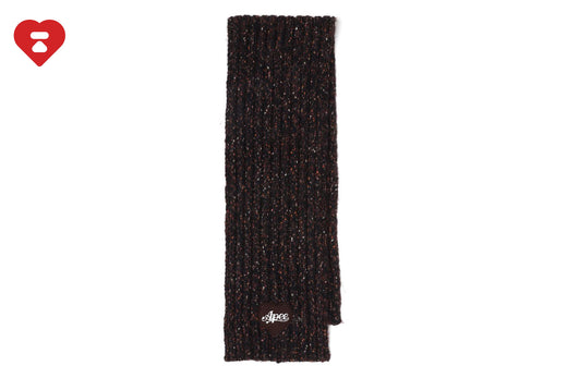 KNIT BADGE SCARF