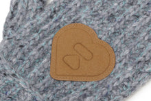 SUEDE BADGE MITTEN