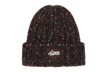 KNIT BADGE BEANIE