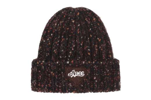 KNIT BADGE BEANIE