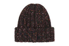 KNIT BADGE BEANIE