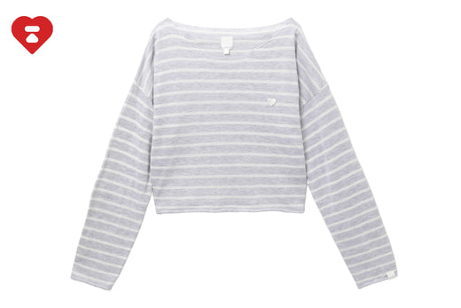 HEART BADGE KNIT SWEAT