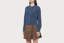 EMBROIDERY HEART BADGE KNIT CARDIGAN