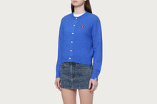 EMBROIDERY HEART BADGE KNIT CARDIGAN