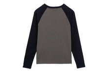 HEART BADGE RAGLAN LS TEE