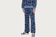 CAMO PANTS