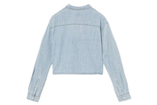 EMBRO BADGE CHAMBRAY CROPPED SHIRT