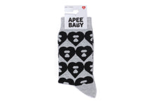 BIG HEART MONOGRAM INTARSIA SOCKS