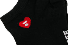 HEART EMBROIDERY BADGE ANKLE SOCKS
