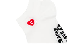 HEART EMBROIDERY BADGE ANKLE SOCKS