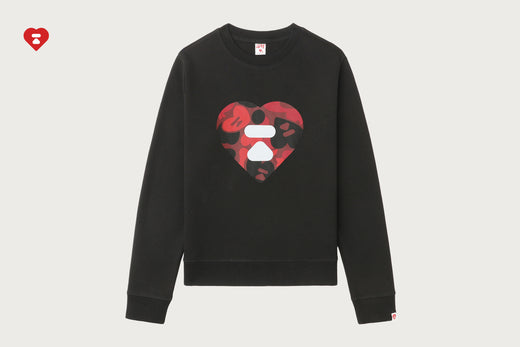 APEE CAMO HEART PRINT CREWNECK SWEATSHIRT