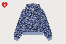 HEART CAMO HOODED ZIP UP SWEATER
