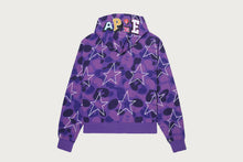 HEART CAMO HOODED ZIP UP SWEATER