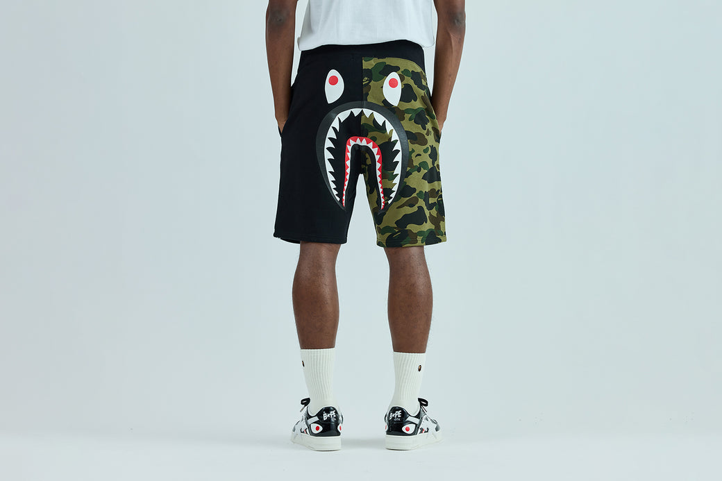 1ST CAMO BACK SHARK SWEAT SHORTS | bape.com