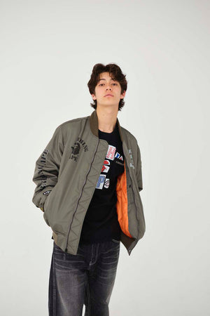 2022 AW MEN'S LOOKBOOK 15. Click this if you want to open image preview.