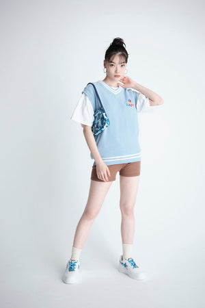 2021 AW LADIES' LOOKBOOK 16. Click this if you want to open image preview.