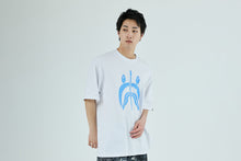SPRAY SHARK RELAXED FIT TEE