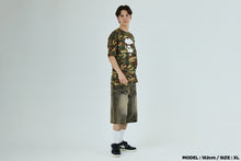 GLITCH WOODLAND CAMO APE FACE TEE