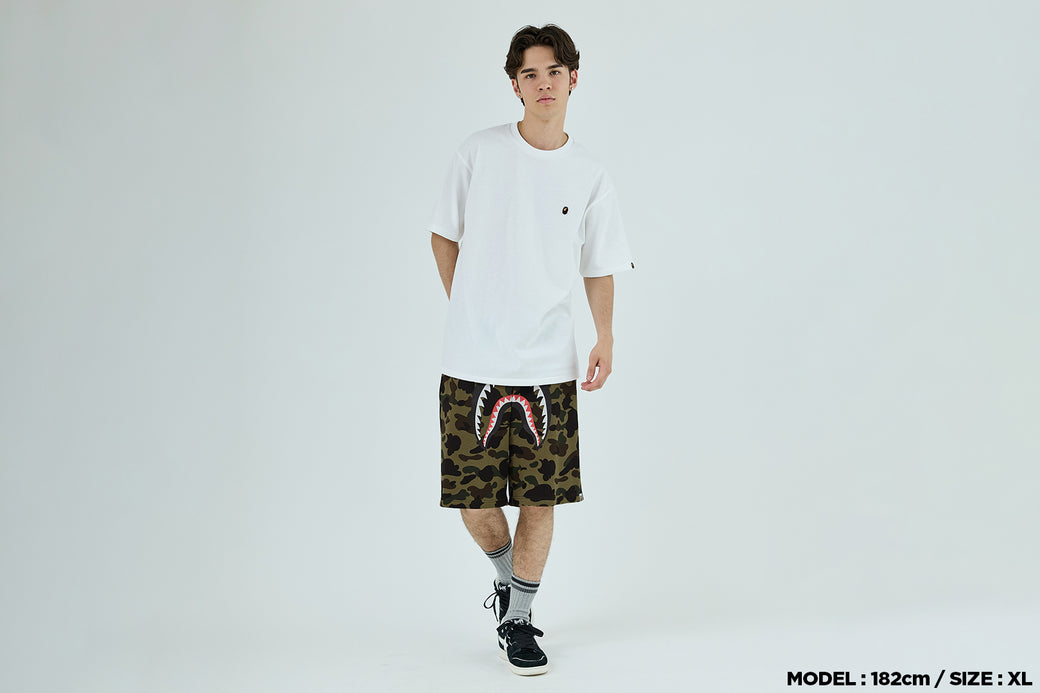 1ST CAMO SHARK SWEAT SHORTS | bape.com
