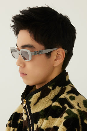 2025 EYEWEAR LOOKBOOK 7. Click this if you want to open image preview.