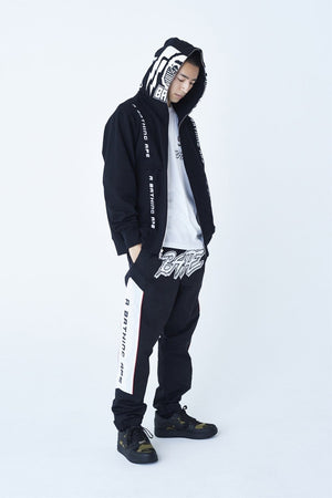 2019 AW MEN'S LOOKBOOK 13. Click this if you want to open image preview.