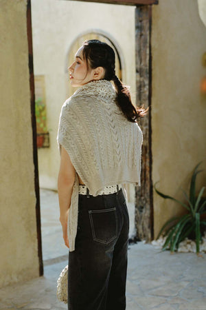 2022 SS BAPY LOOKBOOK 12. Click this if you want to open image preview.