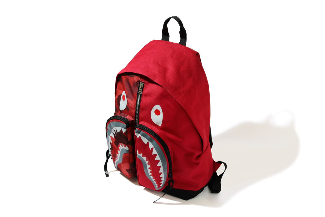 Camo Shark Day Backpack2回のみ使いました