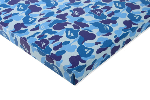 A bathing ape　フォトフレーム adidas OriginalsがA BATHING APE®とUNDEFEATEDとの