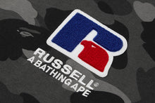 【 BAPE X RUSSELL 】 COLOR CAMO COLLEGE PULLOVER HOODIE