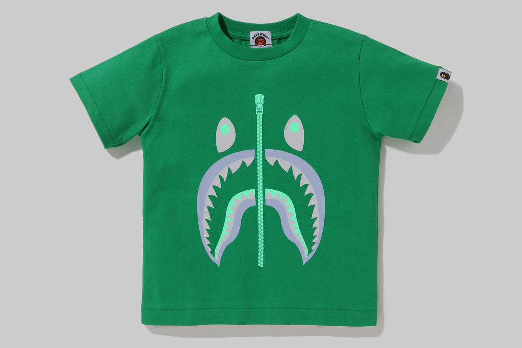 GLOW IN THE DARK SHARK TEE | bape.com