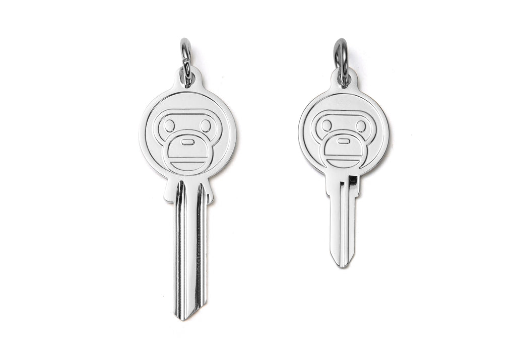 BABY MILO PLUSH KEYCHAIN | bape.com